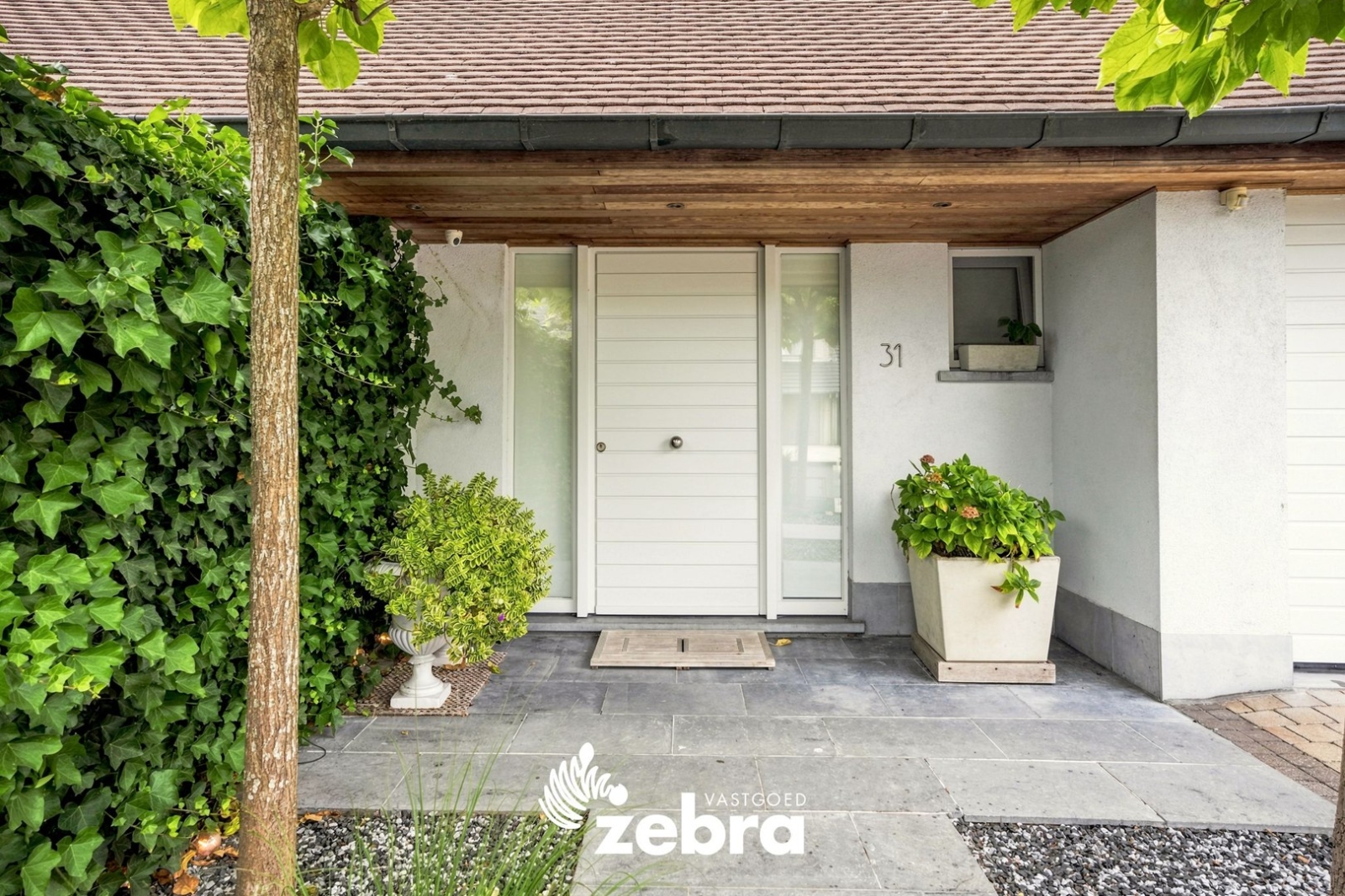 Villa in doodlopende straat te Roeselare!