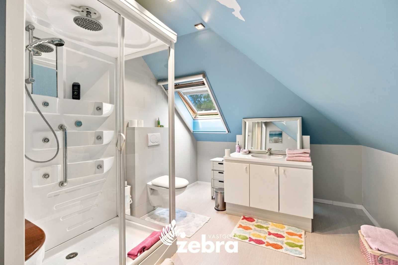 Villa in doodlopende straat te Roeselare!